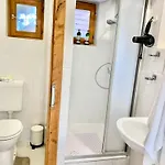Szarszo With 3 And Private Beach, Private Parking * Balatonszárszó