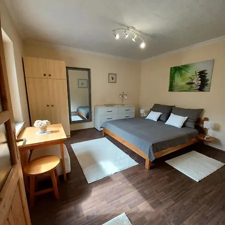 Szarszo With 3 And Private Beach, Private Parking Tatil Evi *