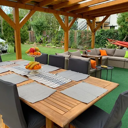 Szarszo With 3 And Private Beach, Private Parking Tatil Evi *