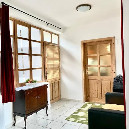 Szarszo With 3 And Private Beach, Private Parking Tatil Evi *