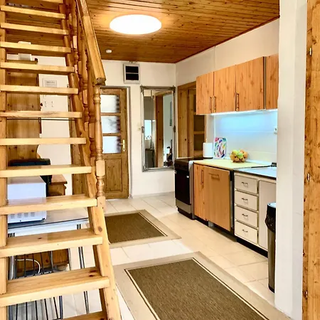 Szarszo With 3 And Private Beach, Private Parking