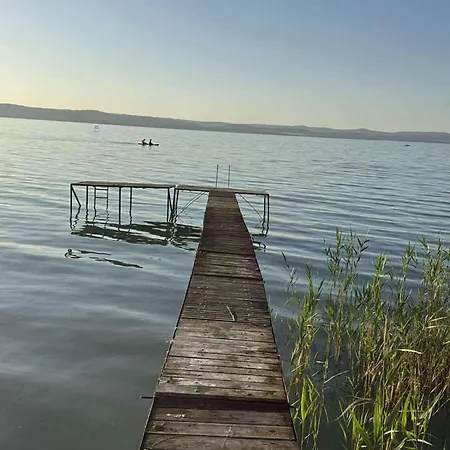 Дом отдыха Szarszo With 3 And Private Beach, Private Parking Балатонсарсо