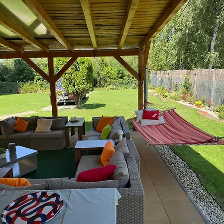 Σπίτι διακοπών Szarszo With 3 And Private Beach, Private Parking