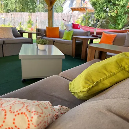 Szarszo With 3 And Private Beach, Private Parking Tatil Evi