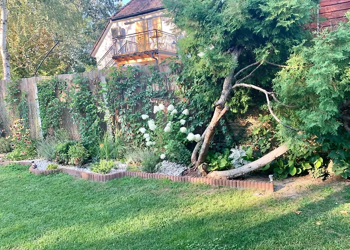 Szarszo With 3 And Private Beach, Private Parking * Balatonszarszo