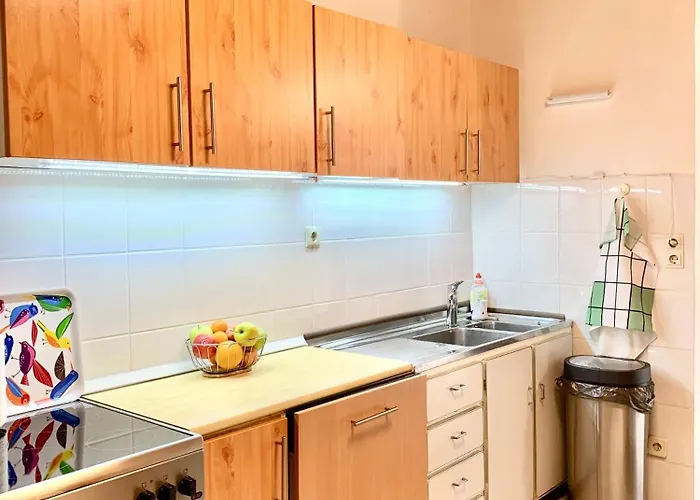 Szarszo With 3 And Private Beach, Private Parking Casa vacanze Balatonszarszo