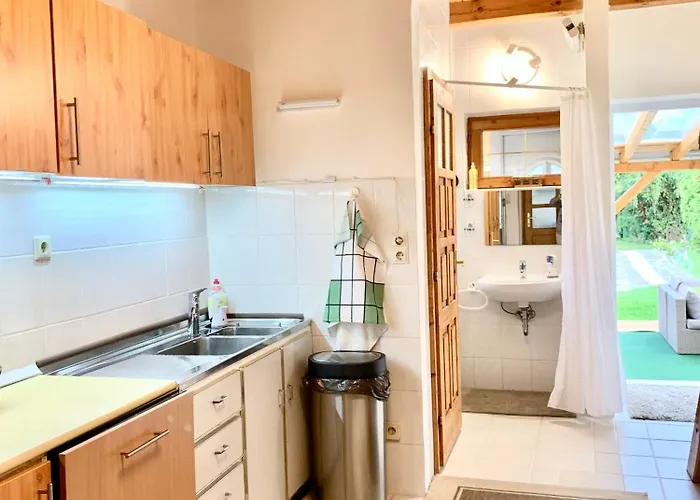 Casa vacanze Szarszo With 3 And Private Beach, Private Parking