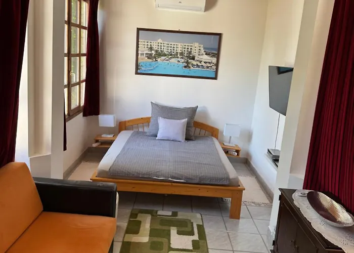 Szarszo With 3 And Private Beach, Private Parking Balatonszarszo